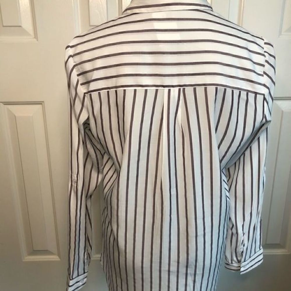 Express Striped Top - Picture 5 of 10